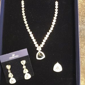 Swarovski Begin Necklace